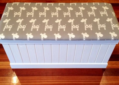 Neutral Toy Box 7