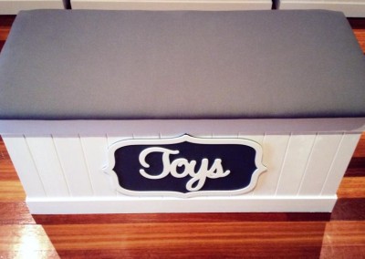 Neutral Toy Box 8